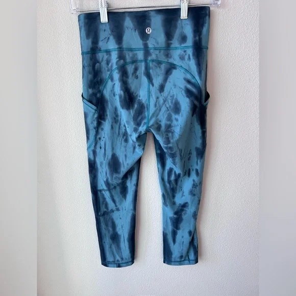 Lululemon Wunder Train Tight 25" in Teal and Dark Blue. Women’s Size 4 - Picture 5 of 6